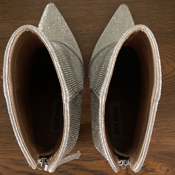 Steven Madden Rhinestone Booties - 8.5 - Picture 4 of 4